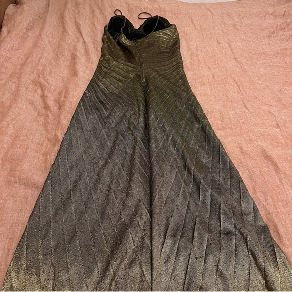 Stunning Vintage New Leaf by Samir Gold Accordion Pleated 70s Dress - Picture 7 of 13